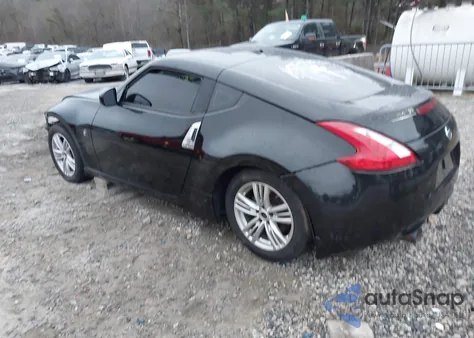 2011 Nissan 370Z Touring z USA, uszkodzony, nr VIN JN1AZ4EH2BM553652